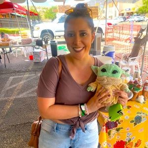 Meet your Posher, Jenee